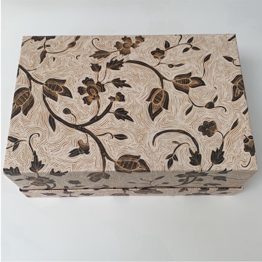 Ulla Johnson Beige Brown Floral Printed Shoe Box Tissue - Picture 7 of 8